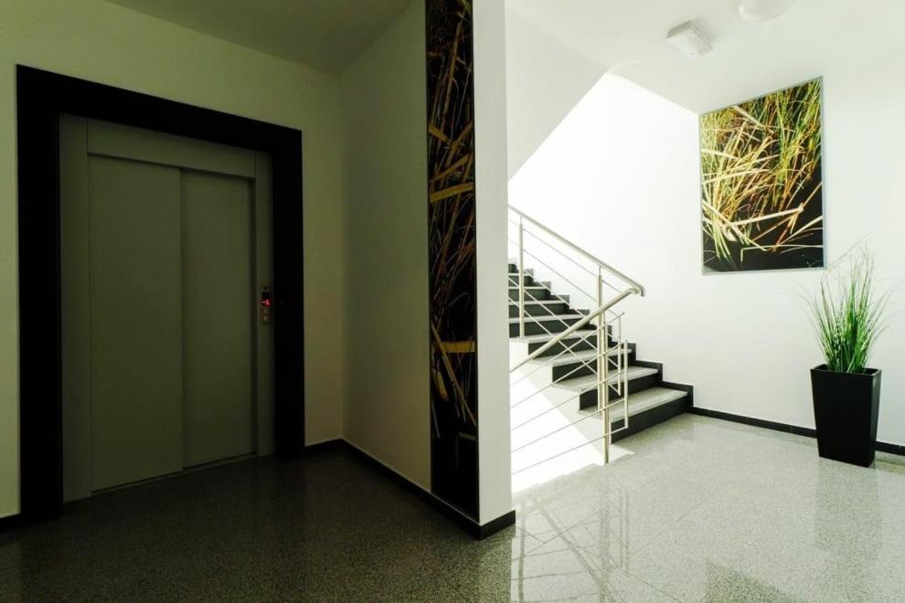 Apartament Ukiel Park J&j